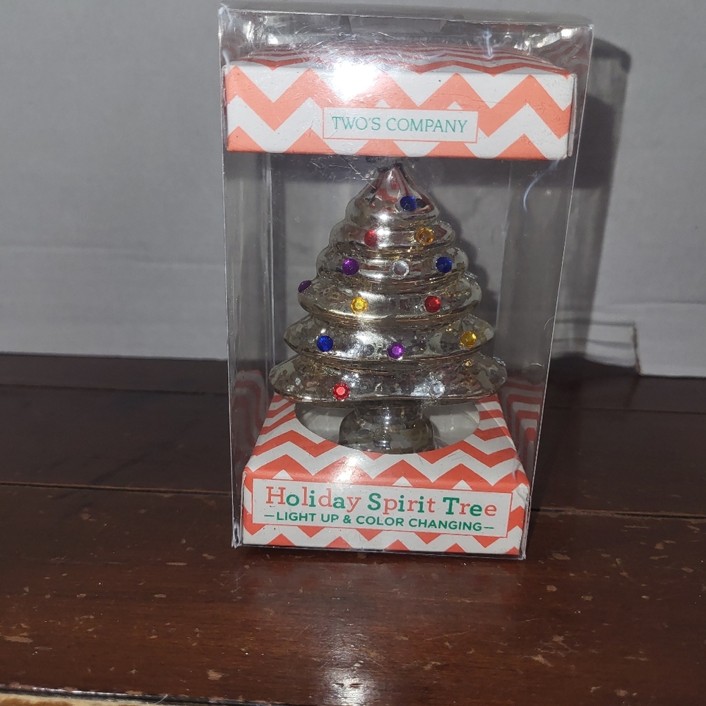 NIB Two’s Company Light Up Color Changing Glass Christmas Tree 4.5" Tested WORKS